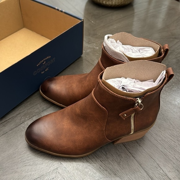 DR. SCHOLL'S Women's Lawless Booties - Picture 7 of 9